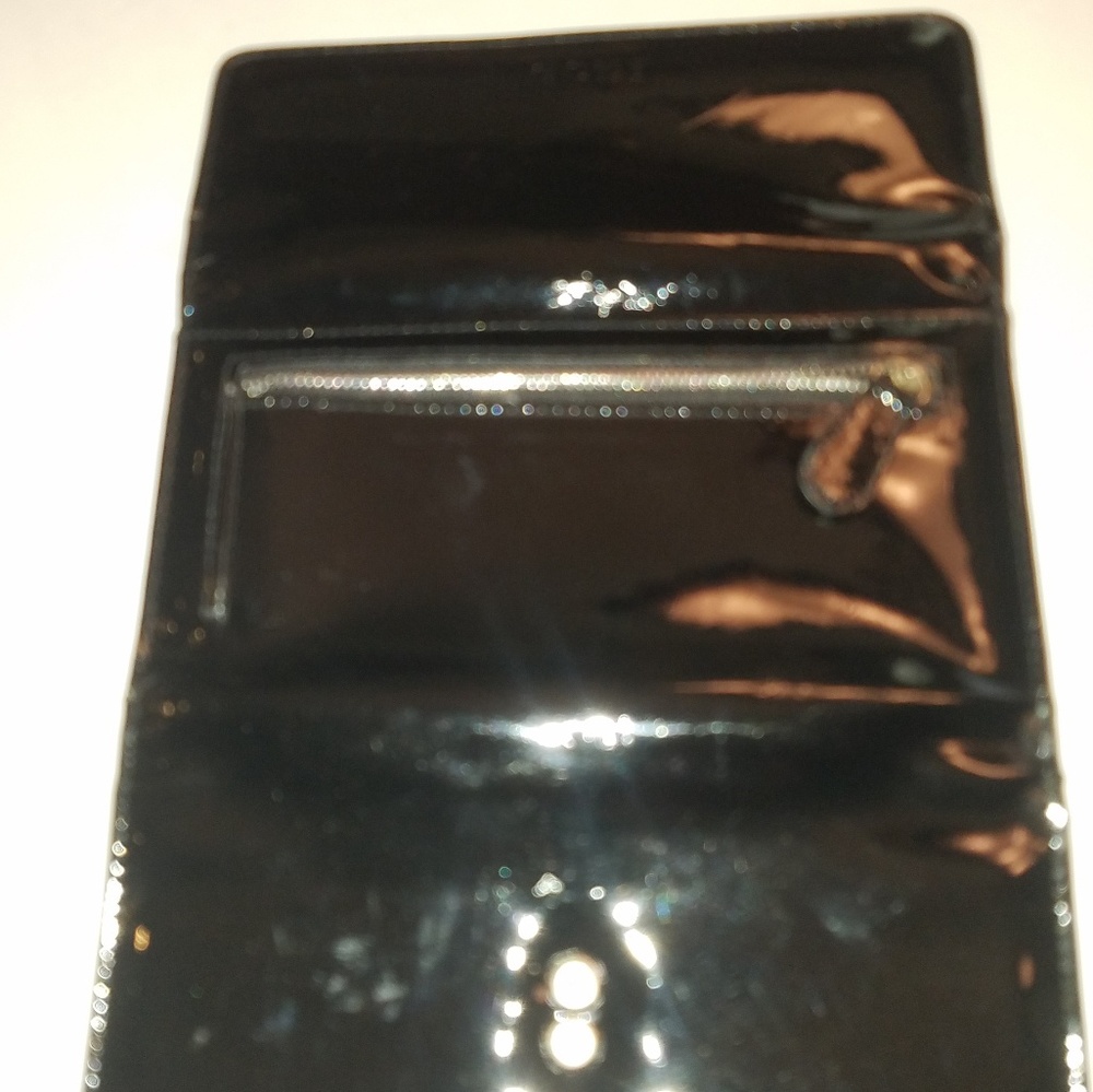 wallet - Picture 2 of 2